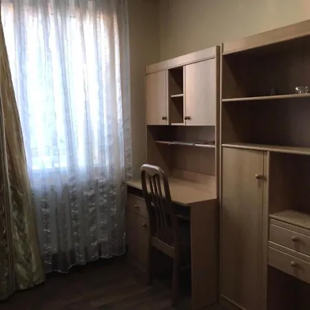 кімнати в центрі 우주고로트