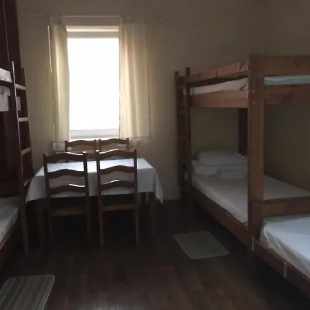 кімнати в центрі 게스트하우스 *