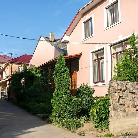 кімнати в центрі 게스트하우스 *