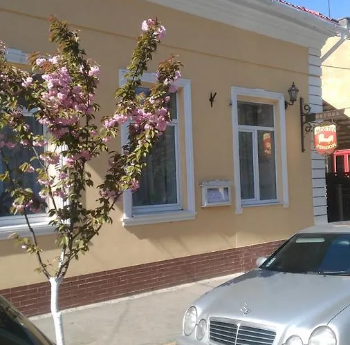 בית הארחה кімнати в центрі אוזהורוד